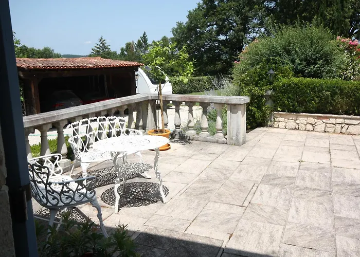 Jasmin 펜션 Montayral